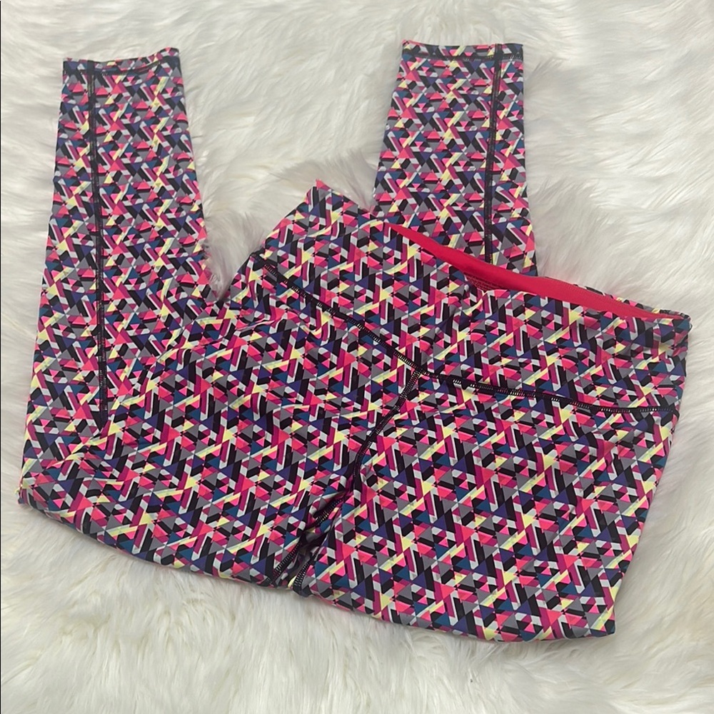 Colorful Geometric Knockout by Victoria’s Secret Leggings D3